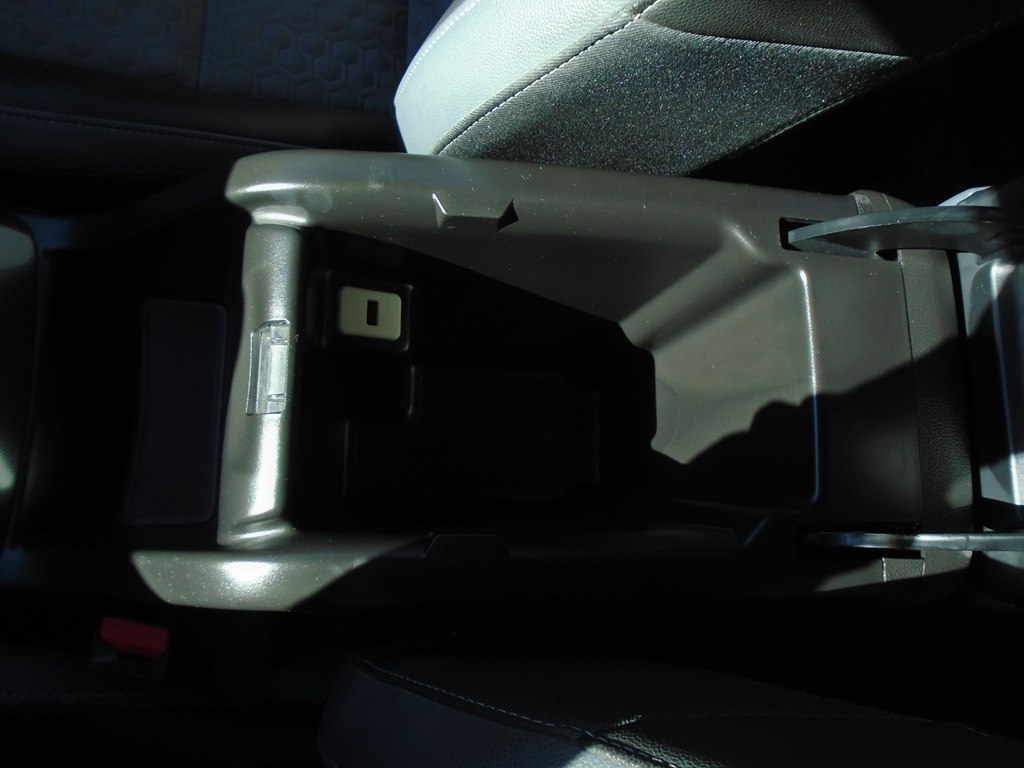 Photo 64 of this CHEVROLET COLORADO
