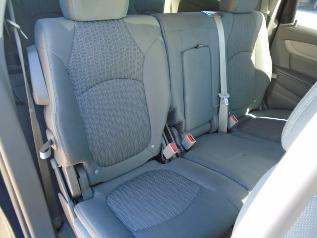 Photo 43 of this CHEVROLET TRAVERSE