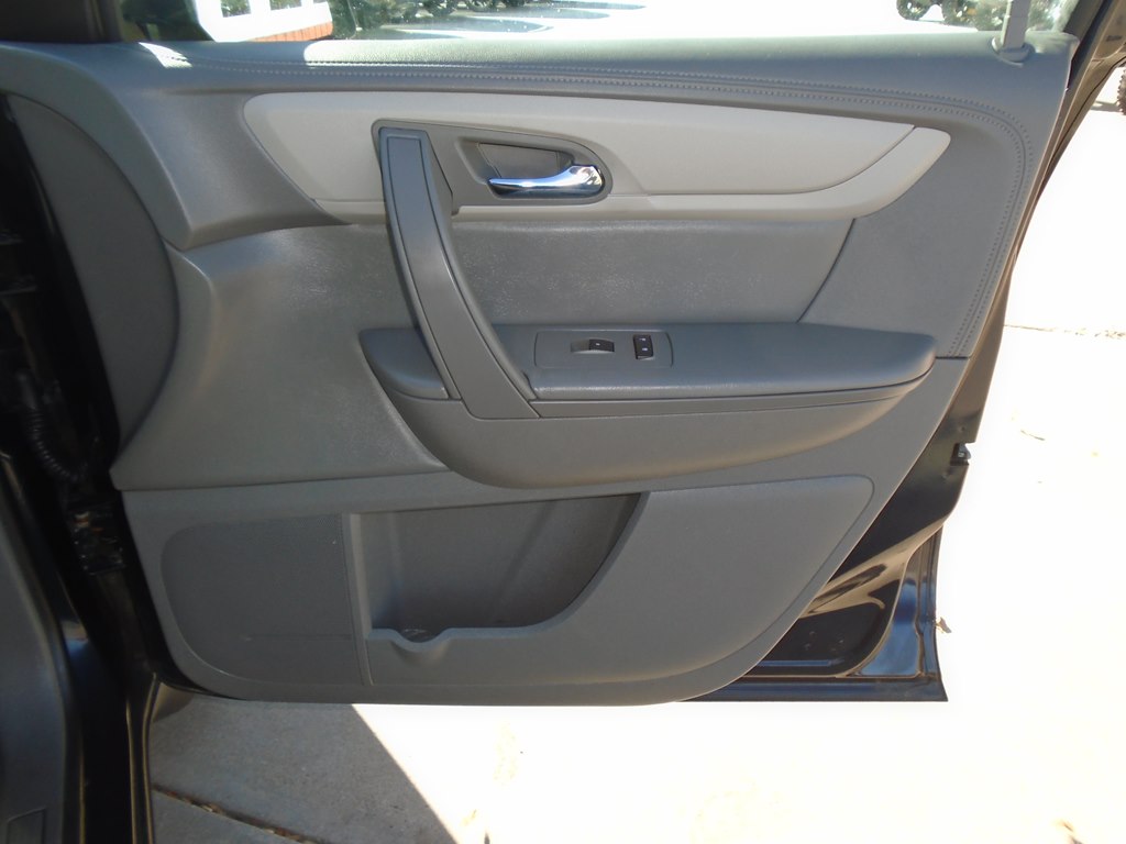Photo 35 of this CHEVROLET TRAVERSE