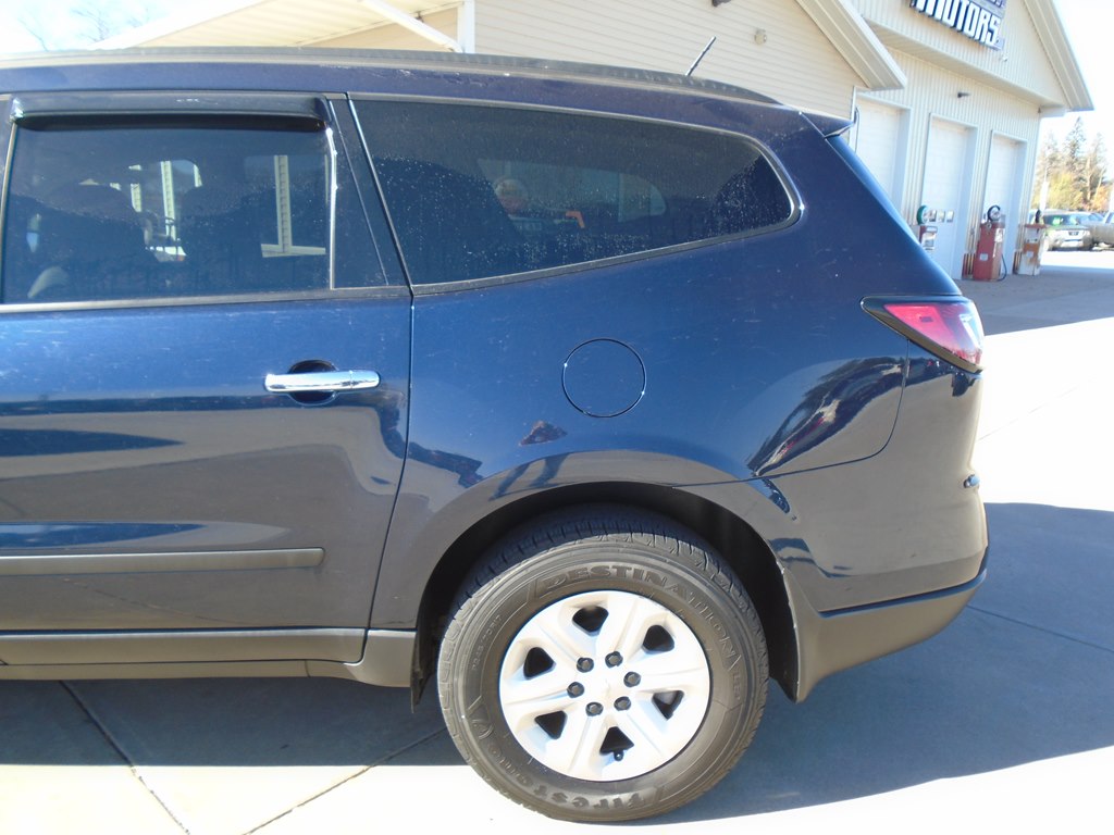 Photo 5 of this CHEVROLET TRAVERSE