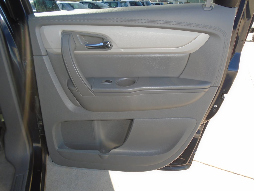 Photo 42 of this CHEVROLET TRAVERSE