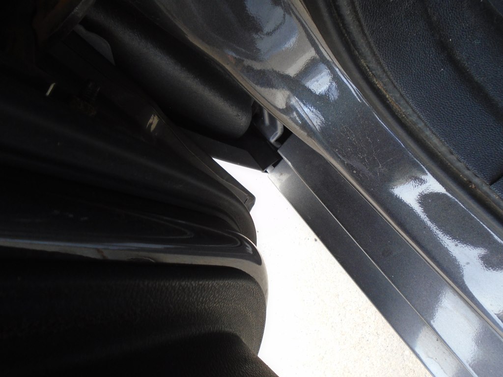 Photo 21 of this DODGE GRAND CARAVAN