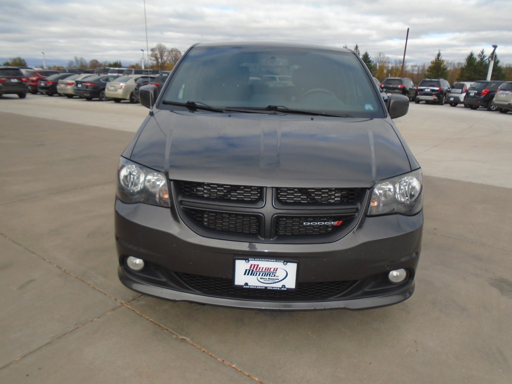 Photo 6 of this DODGE GRAND CARAVAN