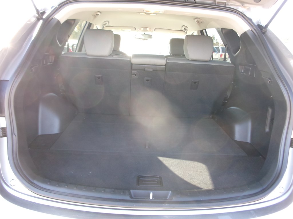 Photo 12 of this HYUNDAI SANTA FE SPORT