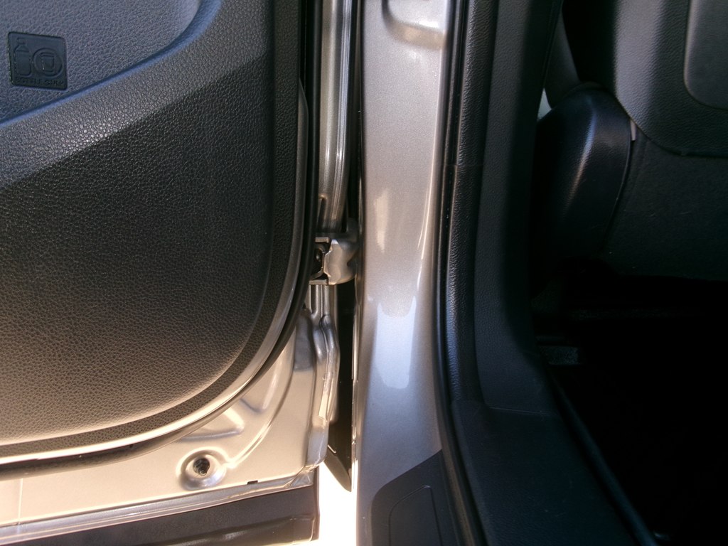 Photo 27 of this HYUNDAI SANTA FE SPORT