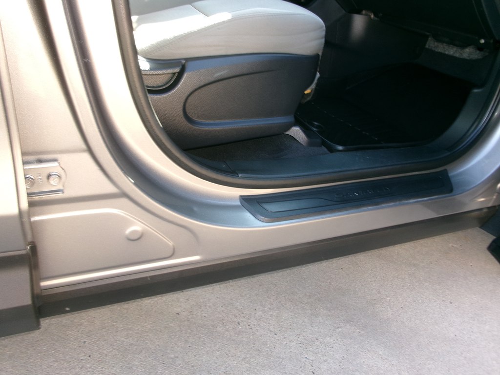 Photo 33 of this HYUNDAI SANTA FE SPORT