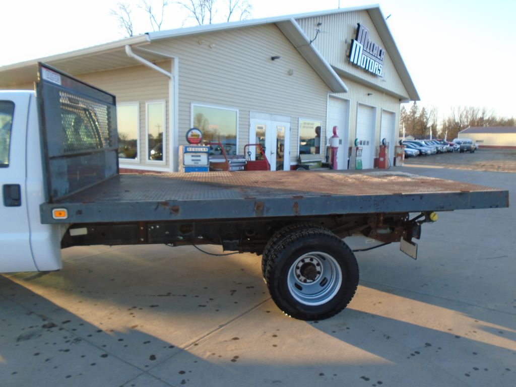 Photo 4 of this FORD F350