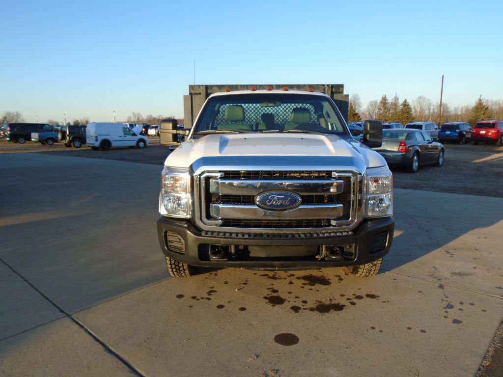 Photo 5 of this FORD F350