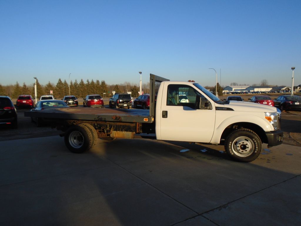 Photo 6 of this FORD F350