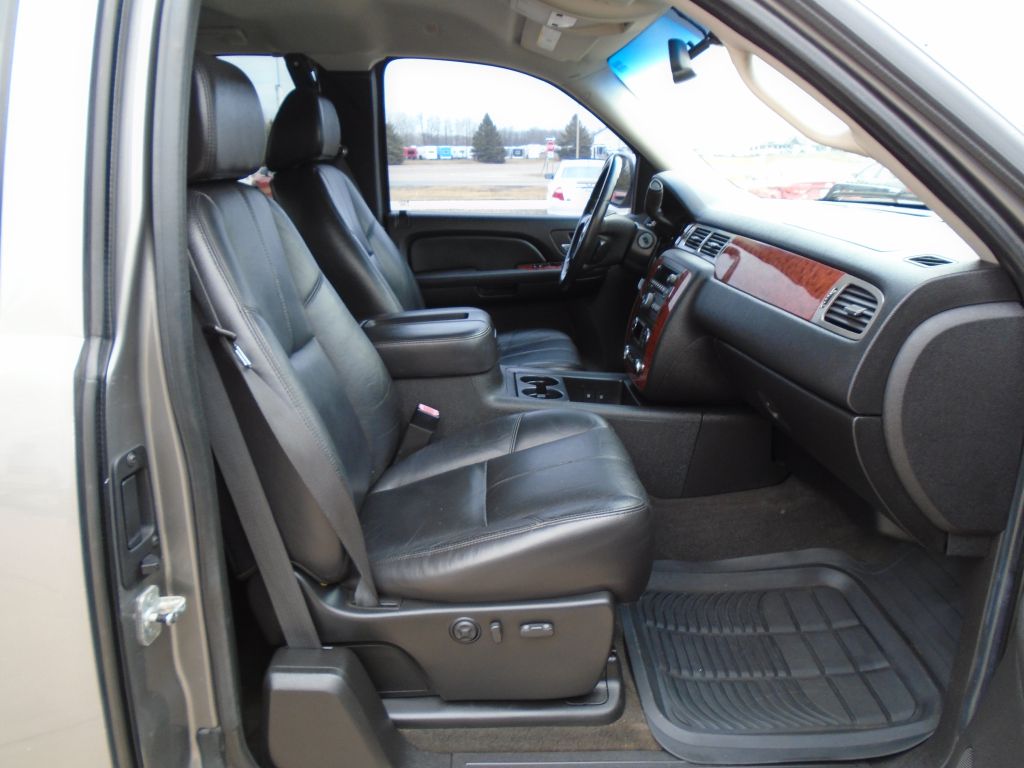 Photo 31 of this CHEVROLET SILVERADO 1500