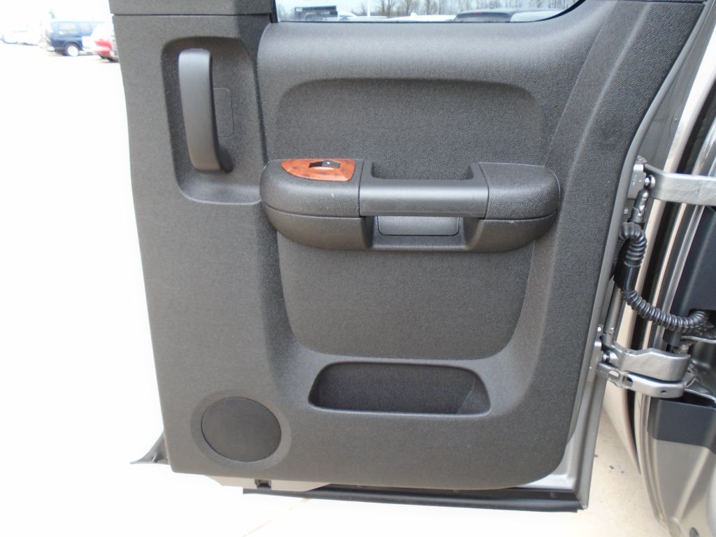 Photo 40 of this CHEVROLET SILVERADO 1500