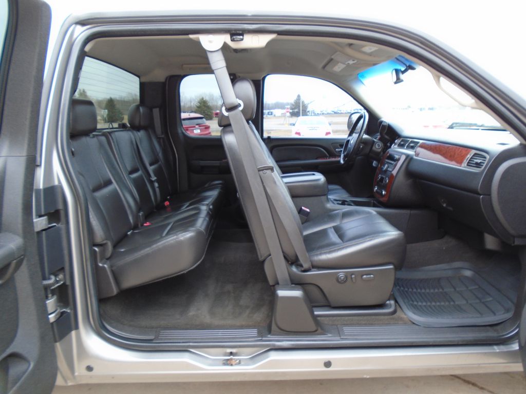 Photo 45 of this CHEVROLET SILVERADO 1500