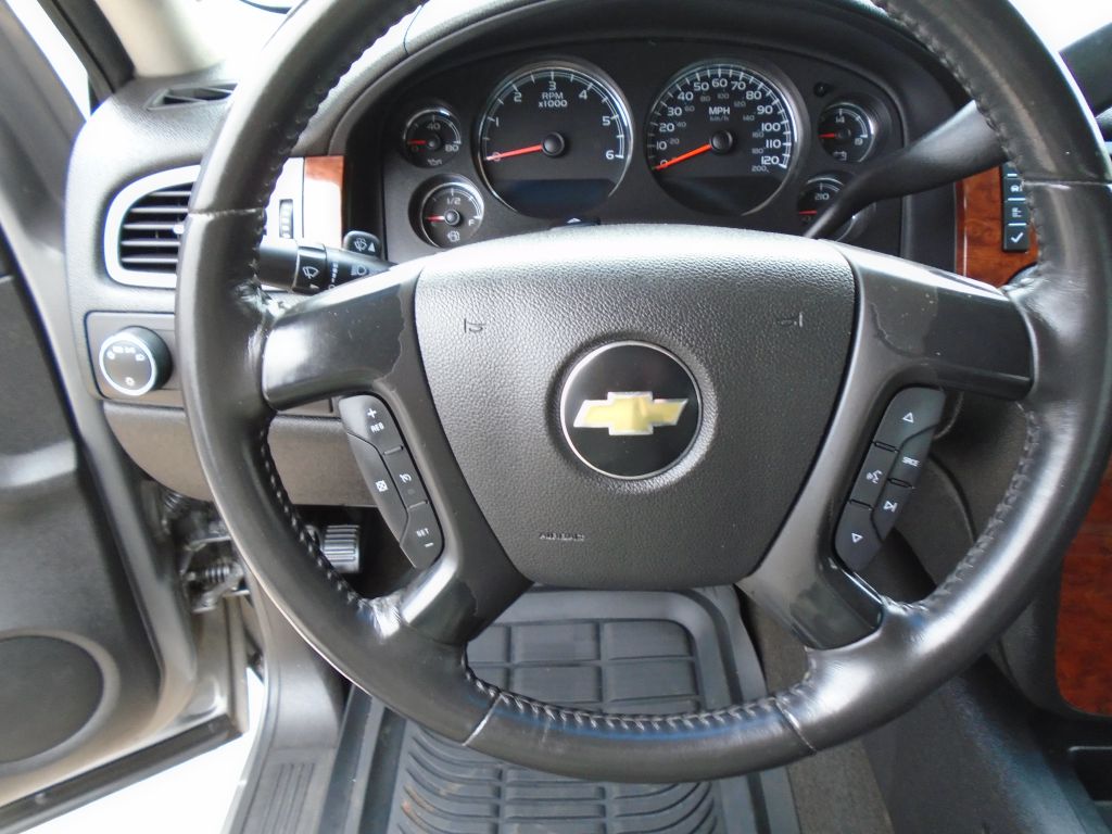 Photo 46 of this CHEVROLET SILVERADO 1500