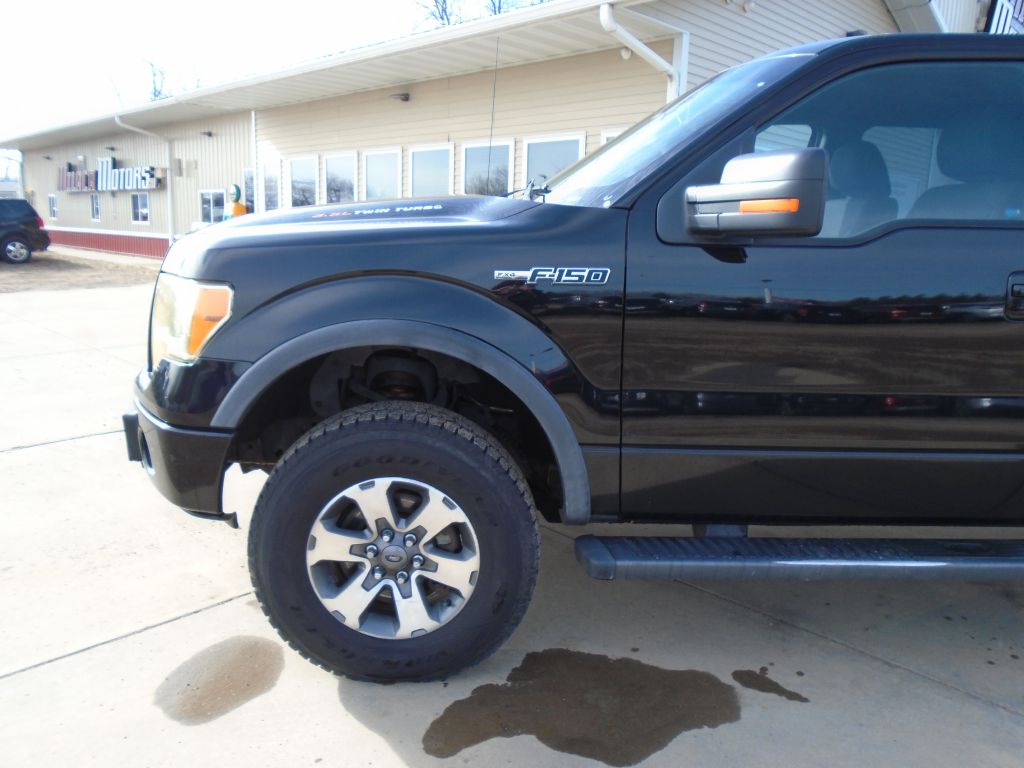 Photo 2 of this FORD F150