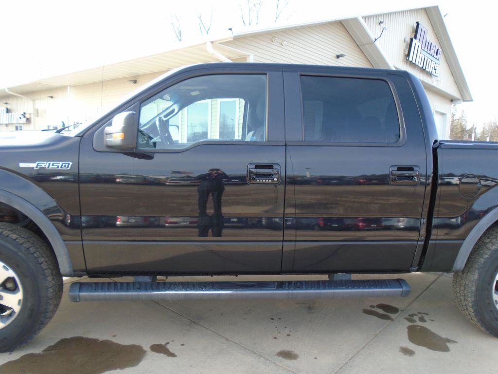 Photo 3 of this FORD F150