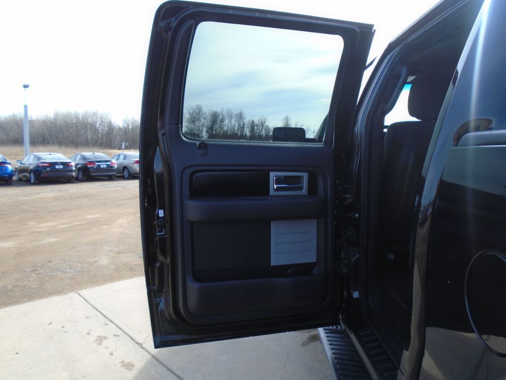 Photo 25 of this FORD F150
