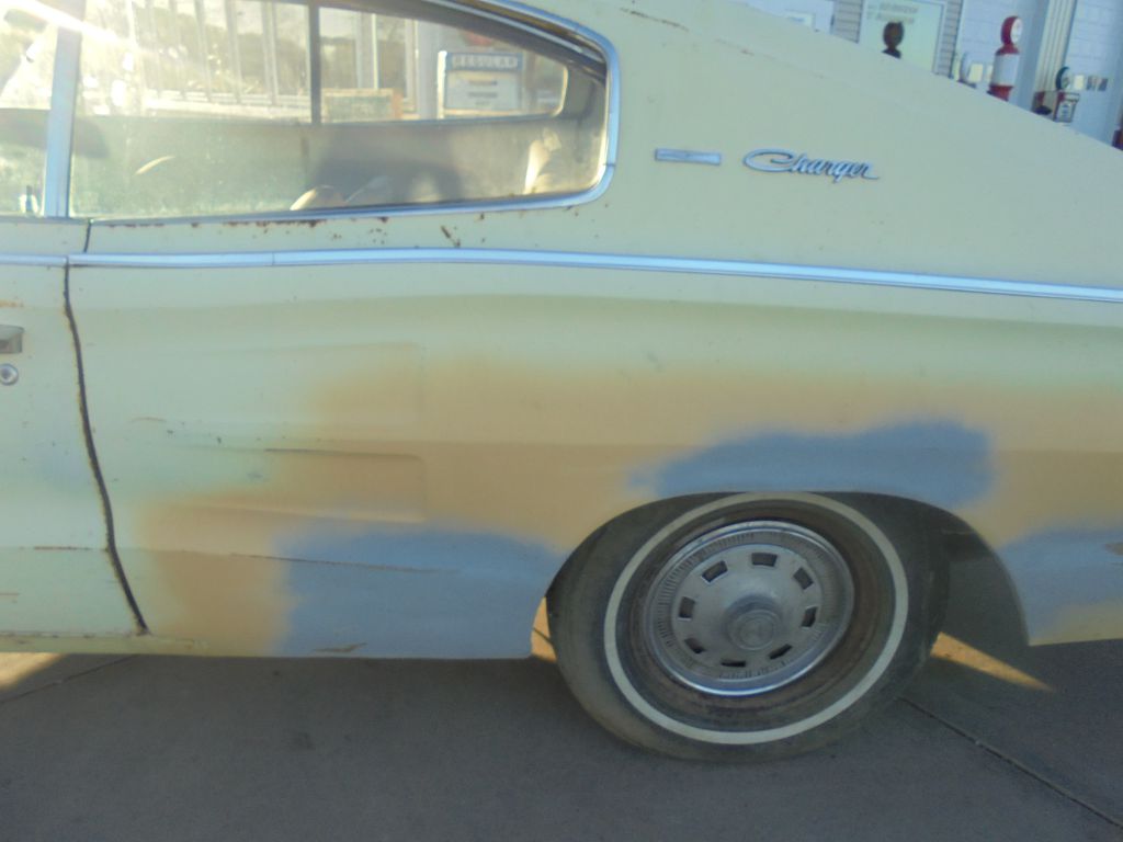 Photo 4 of this DODGE CHARGER