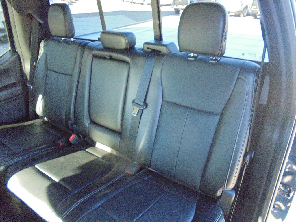 Photo 20 of this FORD F150