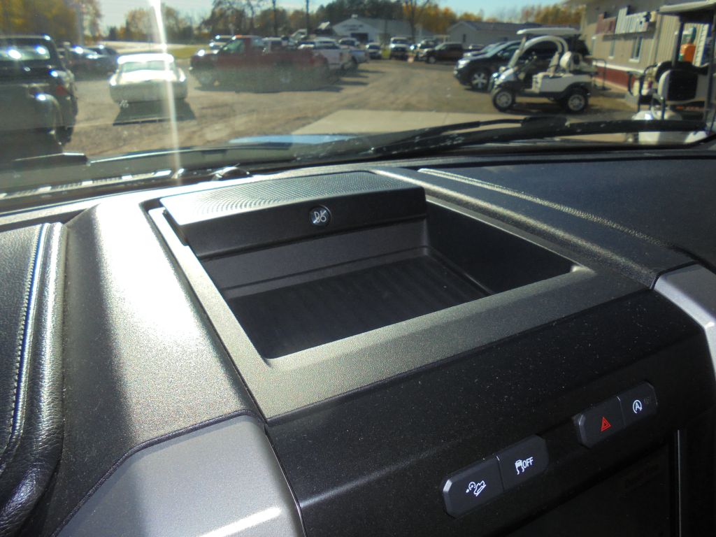 Photo 44 of this FORD F150