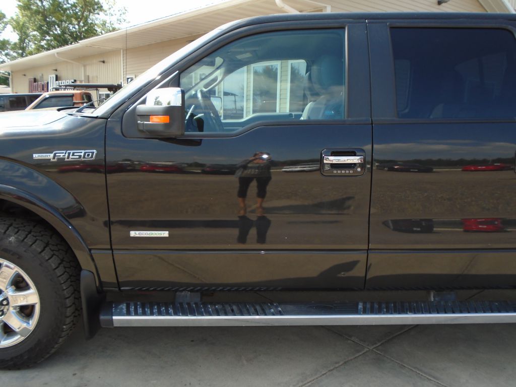 Photo 3 of this FORD F150