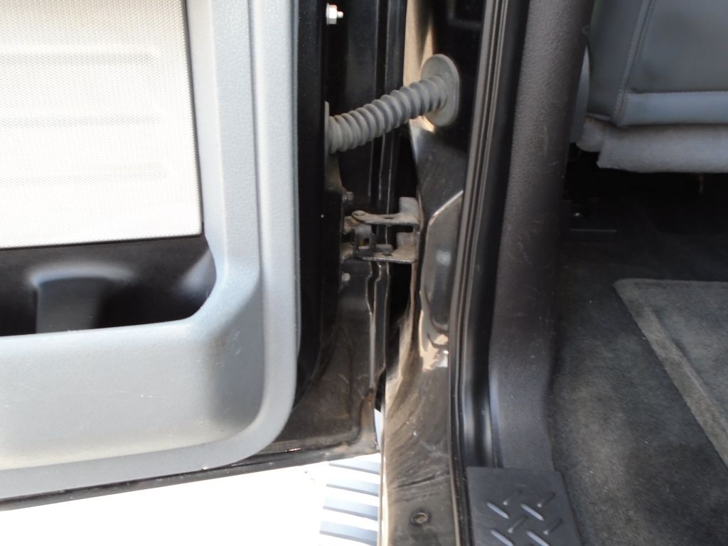 Photo 30 of this FORD F150