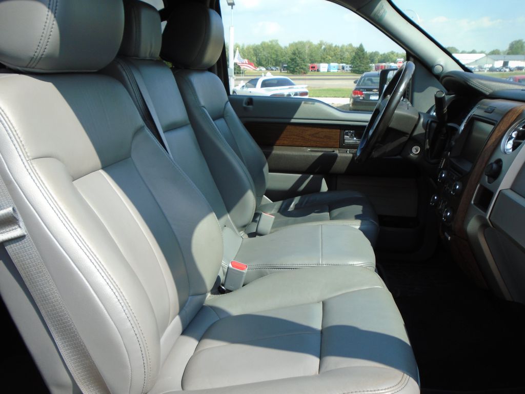 Photo 32 of this FORD F150