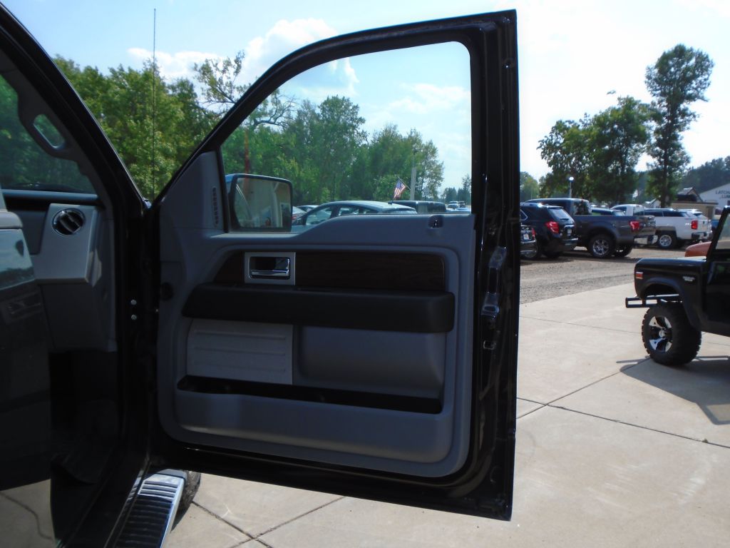 Photo 35 of this FORD F150