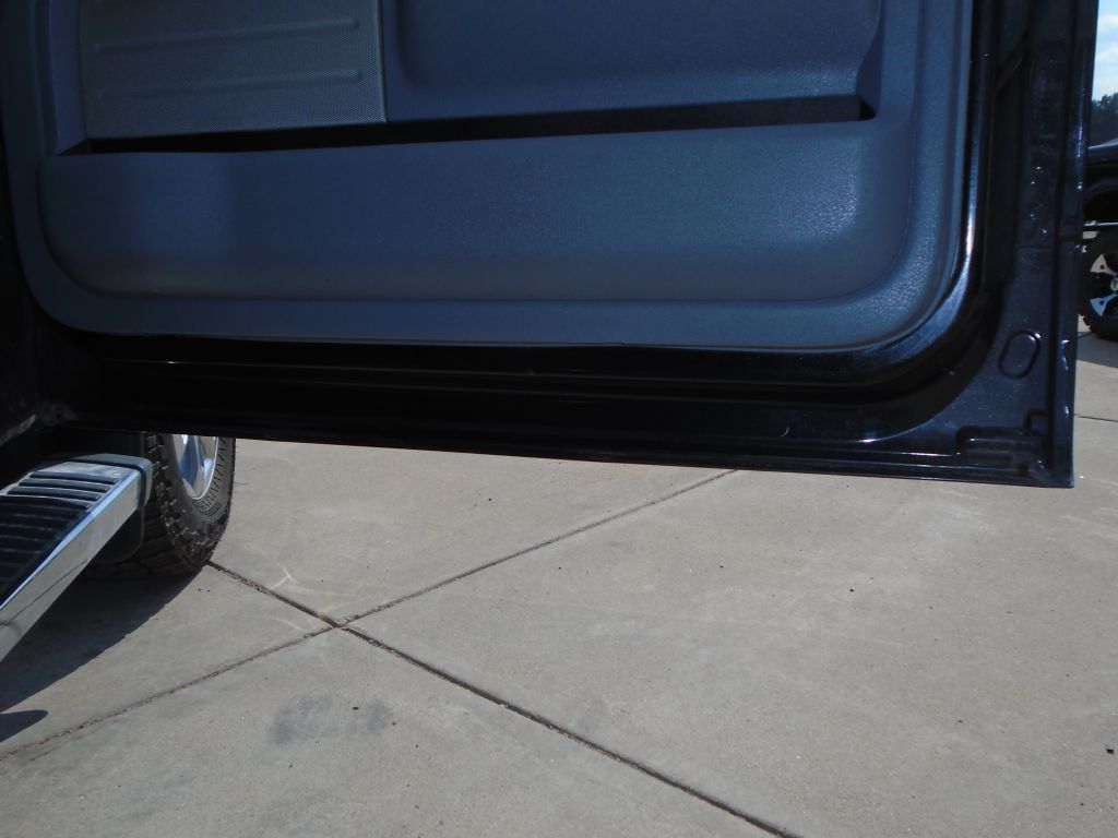 Photo 39 of this FORD F150