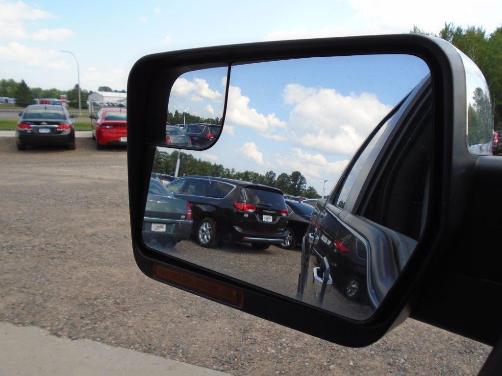 Photo 20 of this FORD F150