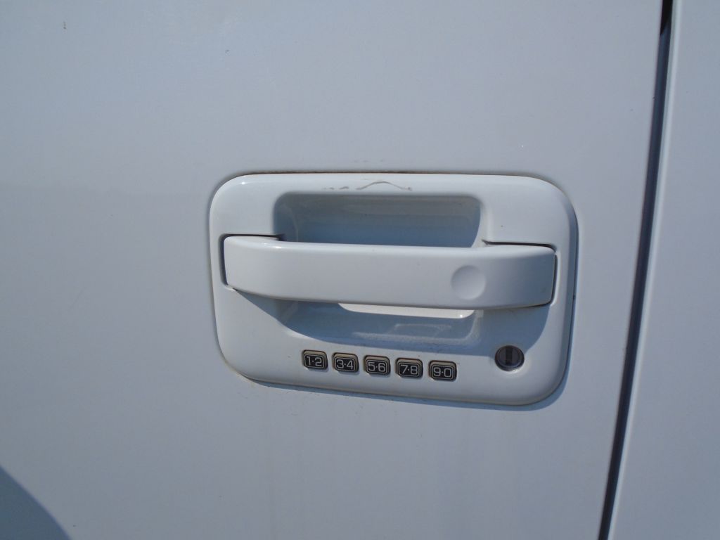 Photo 14 of this FORD F150