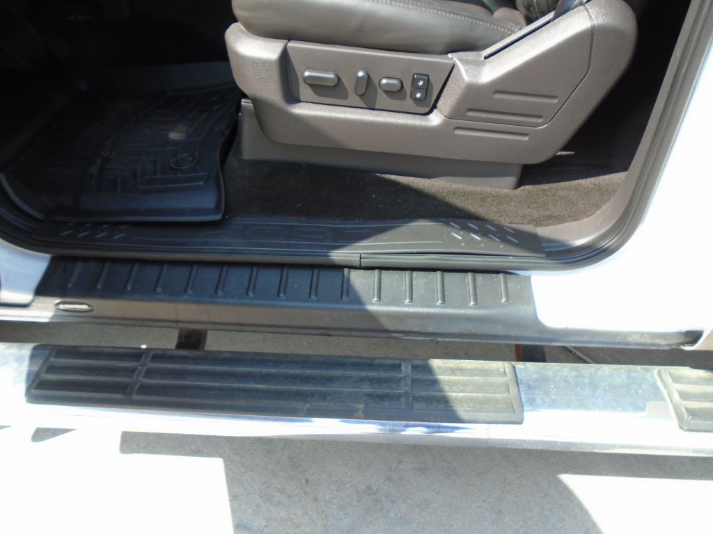 Photo 21 of this FORD F150