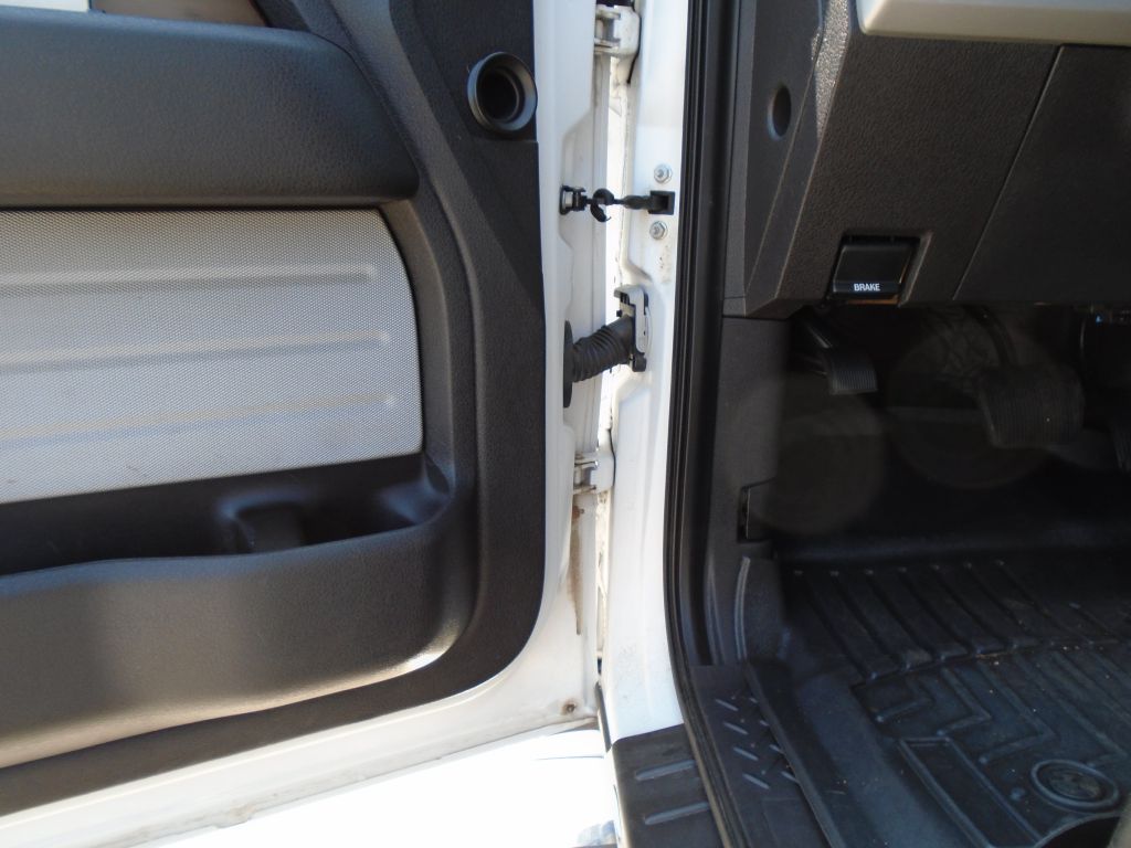 Photo 22 of this FORD F150