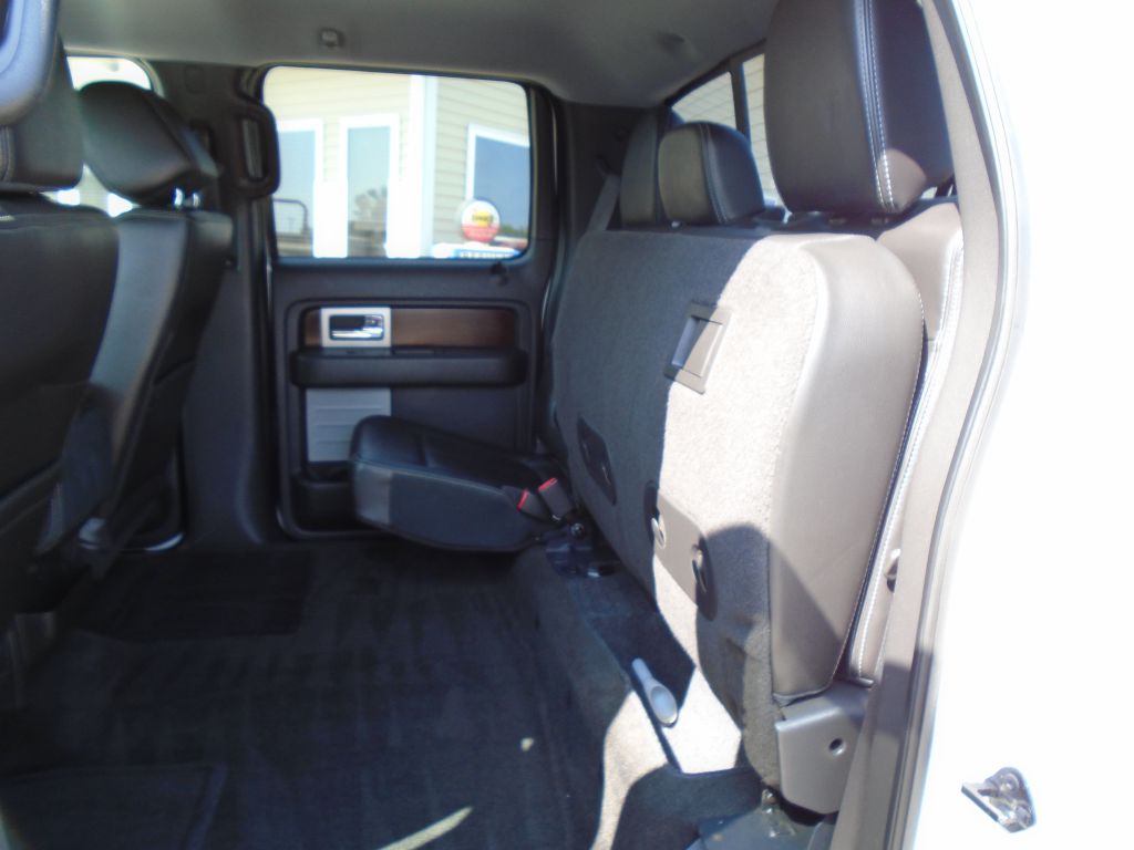 Photo 26 of this FORD F150