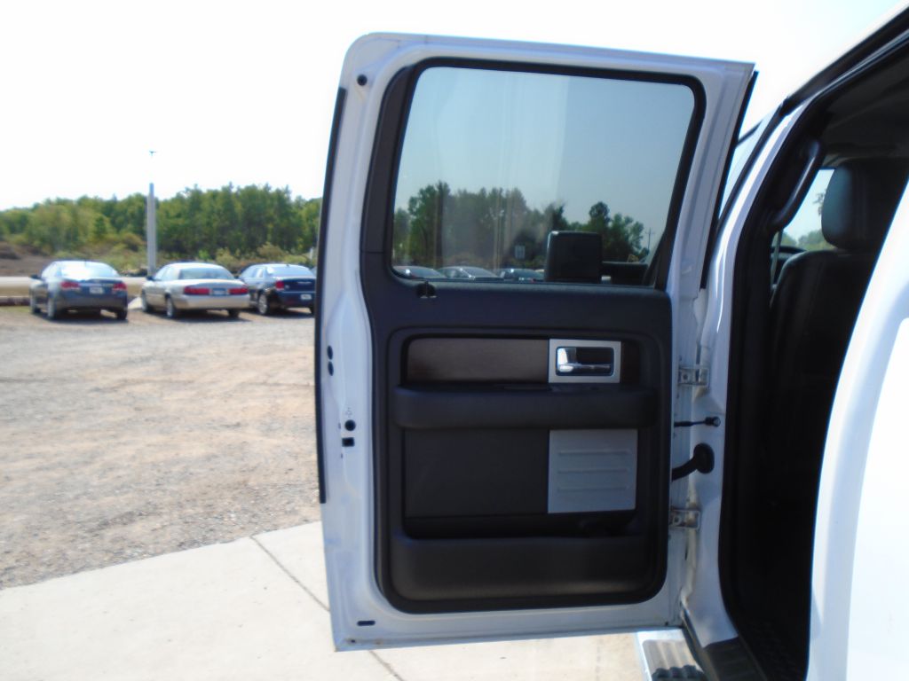 Photo 27 of this FORD F150