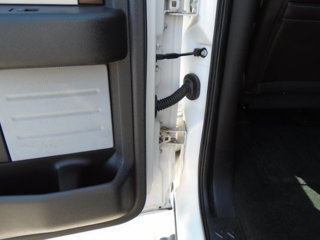 Photo 30 of this FORD F150
