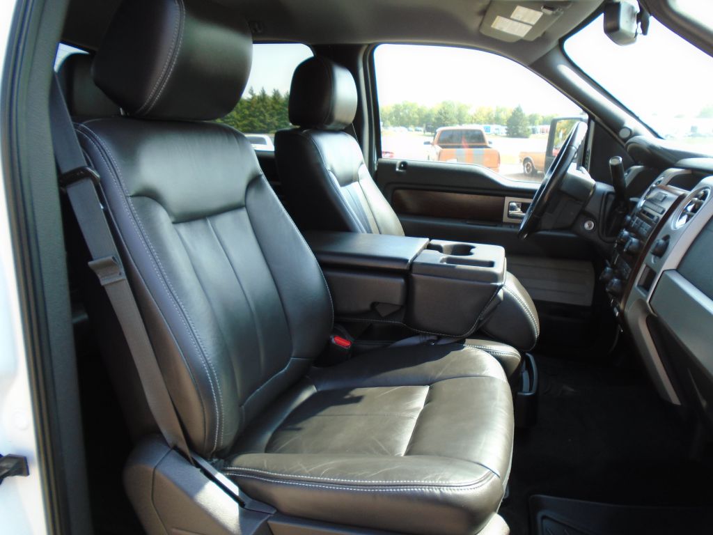 Photo 33 of this FORD F150