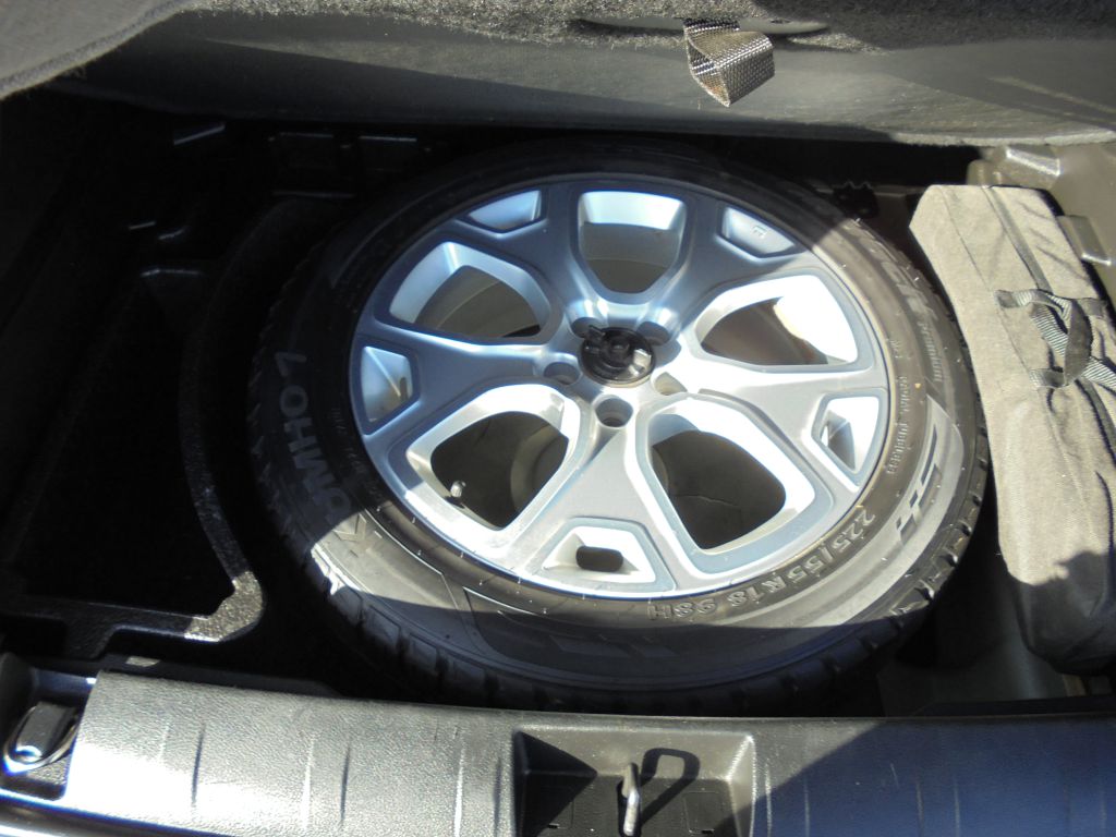 Photo 11 of this JEEP RENEGADE