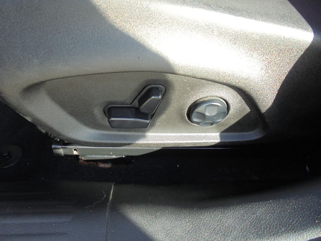 Photo 14 of this JEEP RENEGADE