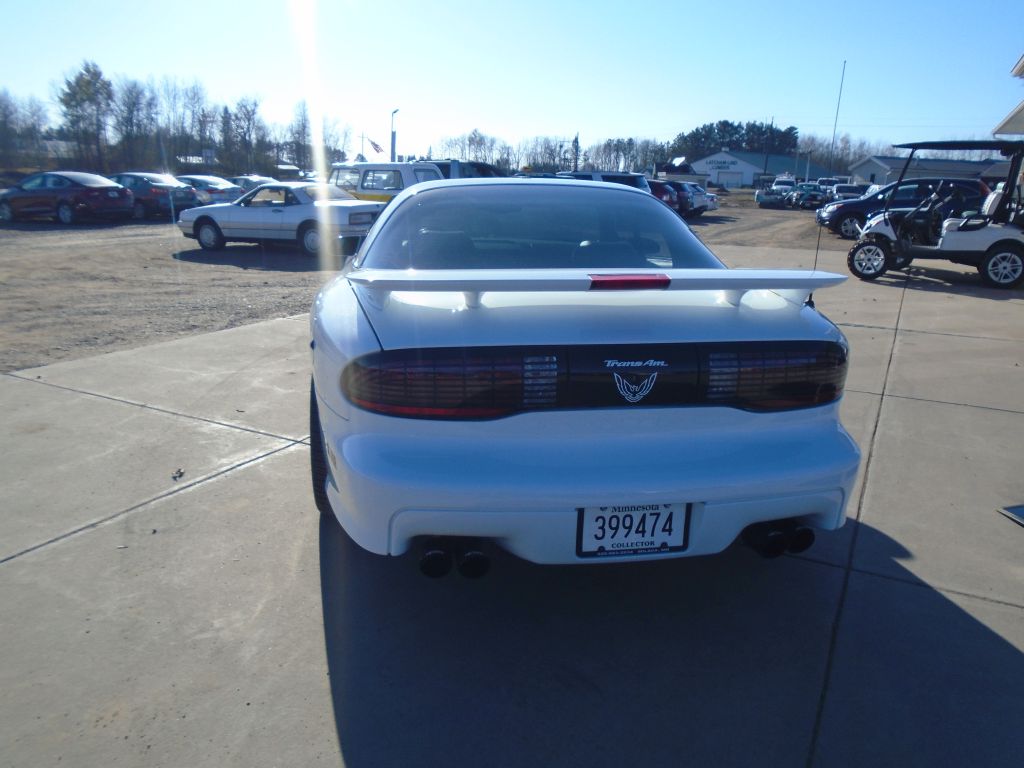 Photo 5 of this PONTIAC FIREBIRD