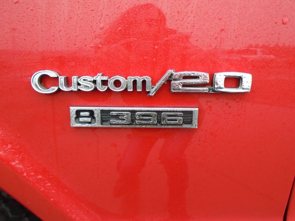 Photo 8 of this CHEVROLET K20