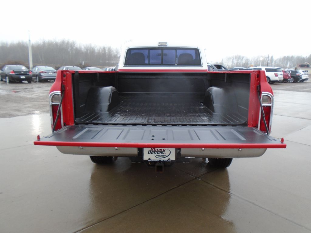 Photo 16 of this CHEVROLET K20