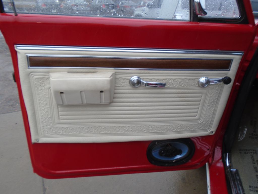 Photo 21 of this CHEVROLET K20