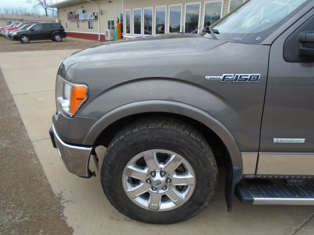 Photo 2 of this FORD F150