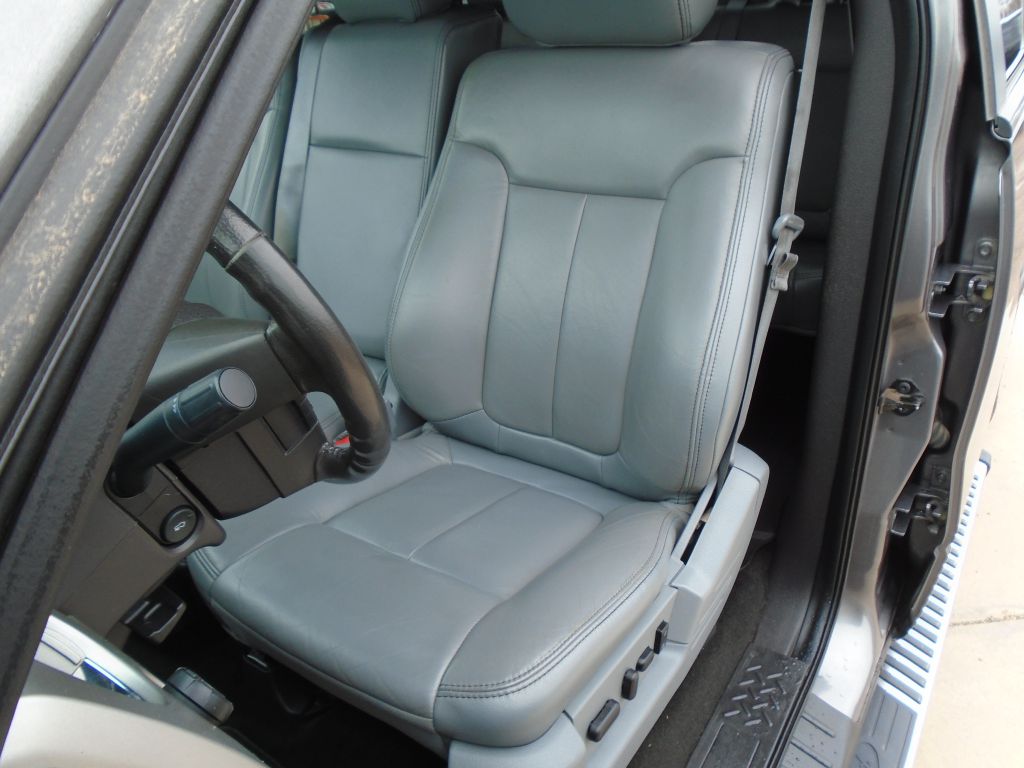Photo 18 of this FORD F150