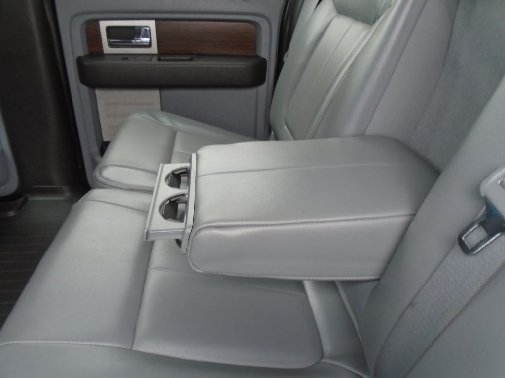 Photo 24 of this FORD F150