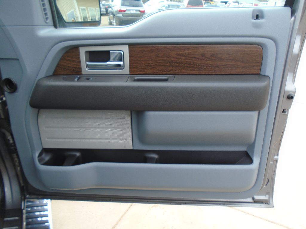Photo 34 of this FORD F150