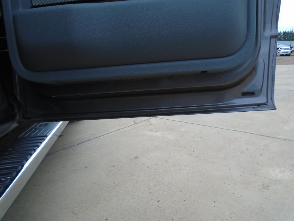 Photo 40 of this FORD F150