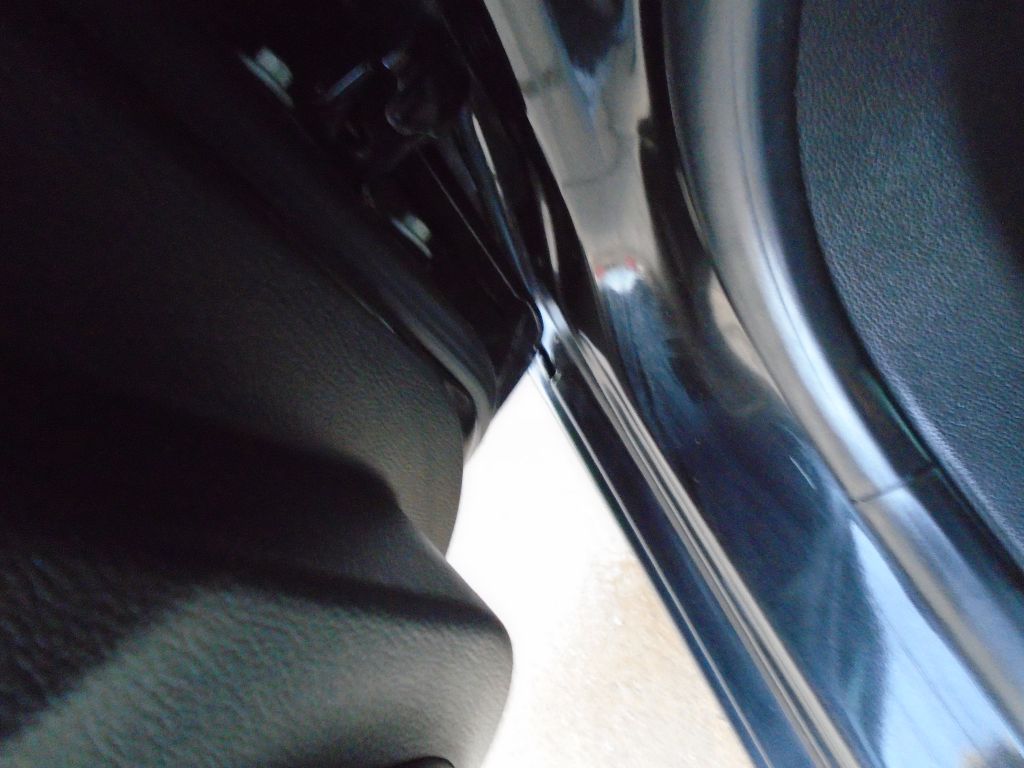 Photo 17 of this CHEVROLET CRUZE