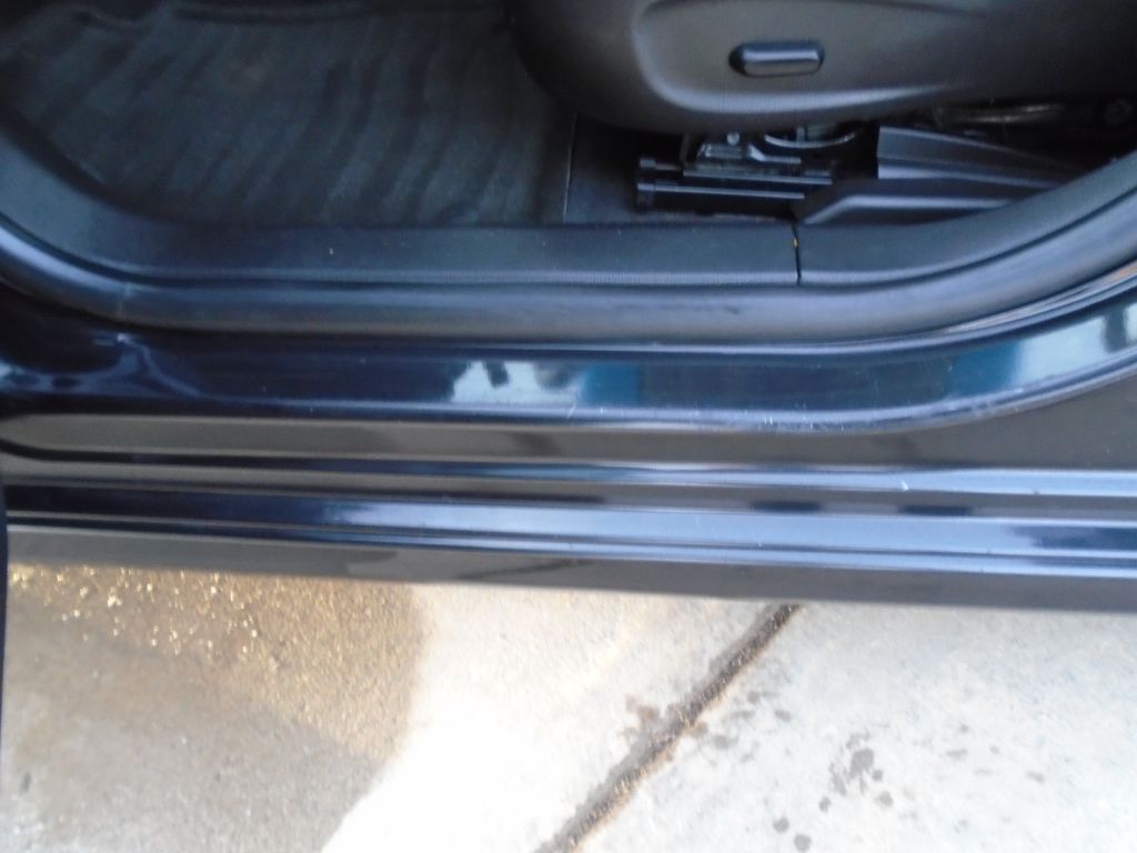Photo 18 of this CHEVROLET CRUZE