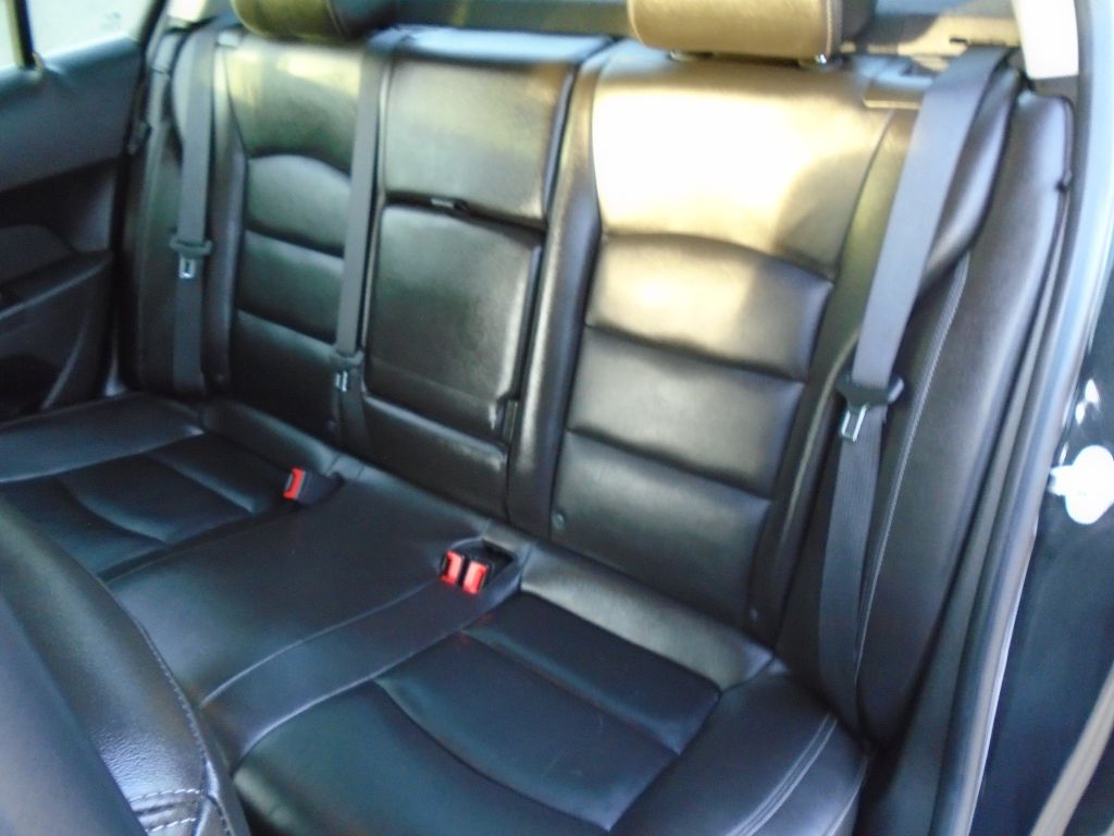 Photo 24 of this CHEVROLET CRUZE